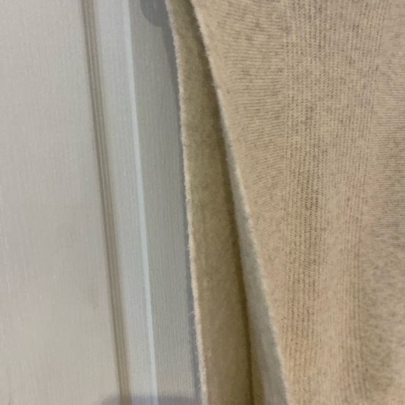 Banana Republic Wool Sweater Vest - Picture 4 of 6